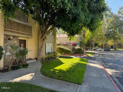 1651 Addax Cir, Ventura, CA, 93003 | Card Image