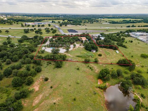 7530 W Interstate 20, Weatherford, TX, 76088-8201 | Card Image