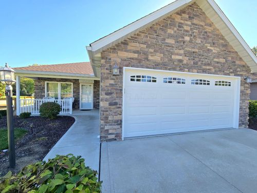 1909 Teakwood Dr, Ontario, OH, 44906-4304 | Card Image