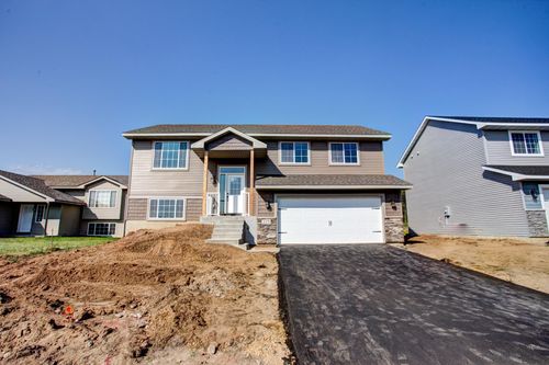 1319 Woodale Ct, Saint Croix Falls, WI, 54024-8349 | Card Image