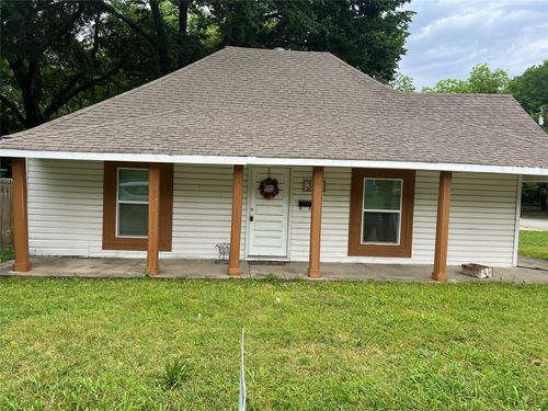 302 S Rusk St, Sherman, TX, 75090-7242 | Card Image