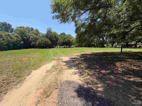 5060 Babb Ln, Pace, FL, 32571-2702 | Card Image