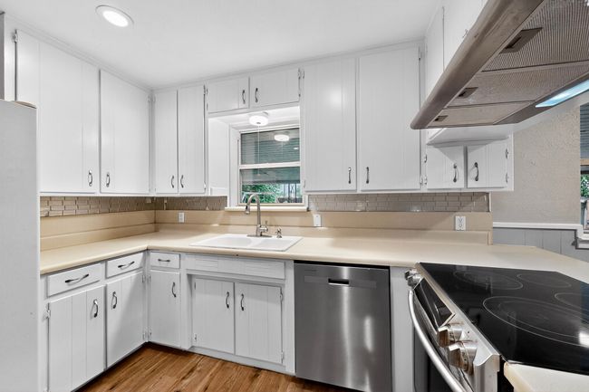 5417 Jane Anne St, House other with 3 bedrooms, 2 bathrooms and null parking in Haltom City TX | Image 7