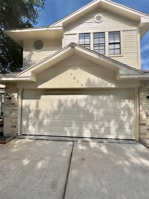 4230 Hawk Meadow Dr, Katy, TX, 77449-5557 | Card Image