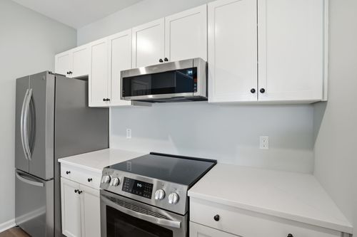 305-600 Bucksley Ln, Daniel Island, SC, 29492-8187 | Card Image