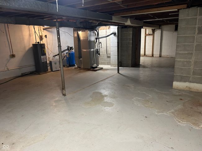 5822 W 62 Nd St, House other with 3 bedrooms, 1 bathrooms and null parking in Indianapolis IN | Image 51