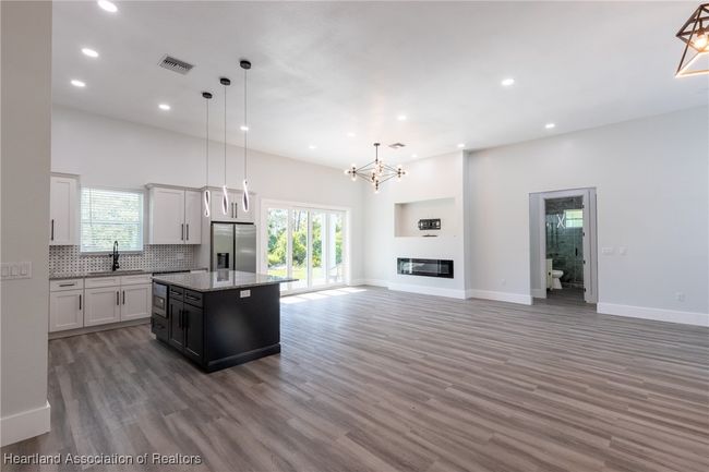 9816 S Orange Blossom Blvd, House other with 3 bedrooms, 2 bathrooms and null parking in Sebring FL | Image 11