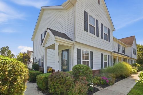 27-662 Lakeview Dr S, Grove City, OH, 43123-9340 | Card Image