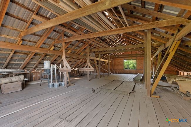 92 N Us Highway 281, Home with 3 bedrooms, 2 bathrooms and null parking in Lampasas TX | Image 42