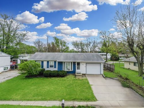 1203 Mount Vernon Dr, Bloomington, IL, 61704-2225 | Card Image