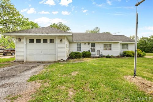 117 S West Street, Sorento, IL, 62086 | Card Image