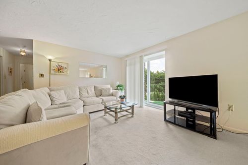 202-459 Willard Street, Quincy, MA, 02169 | Card Image