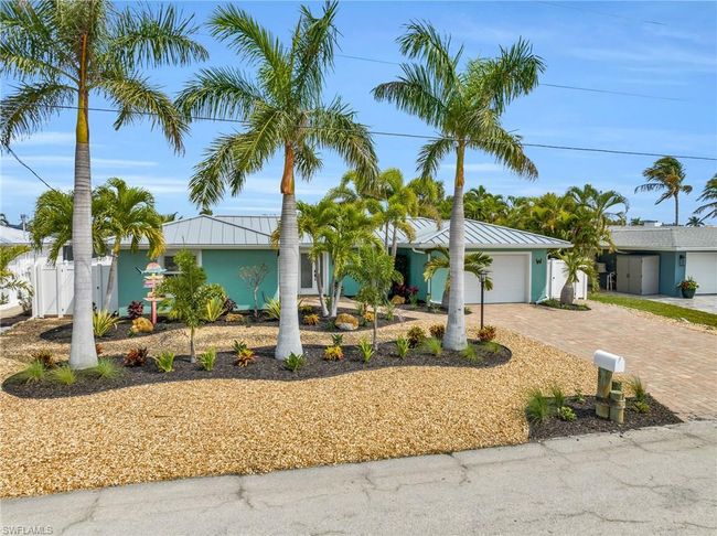 11 Sunview Blvd, House other with 3 bedrooms, 3 bathrooms and 1 parking in FORT MYERS BEACH FL | Image 5