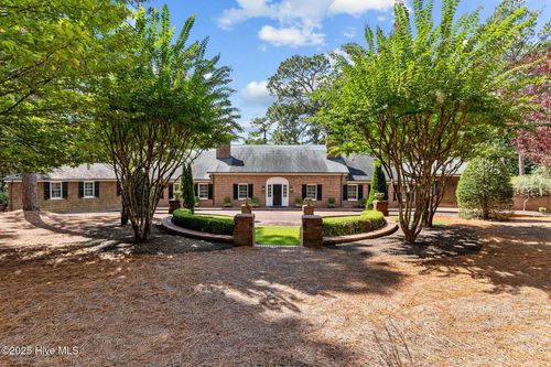 4 Augusta Way, Pinehurst, NC, 28374-8773 | Card Image