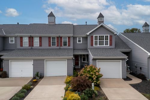 818 Horseshoe Ln, Florence, KY, 41042-9013 | Card Image