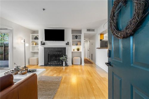 122-4624 Vinings Central Run Se, Atlanta, GA, 30339-6793 | Card Image