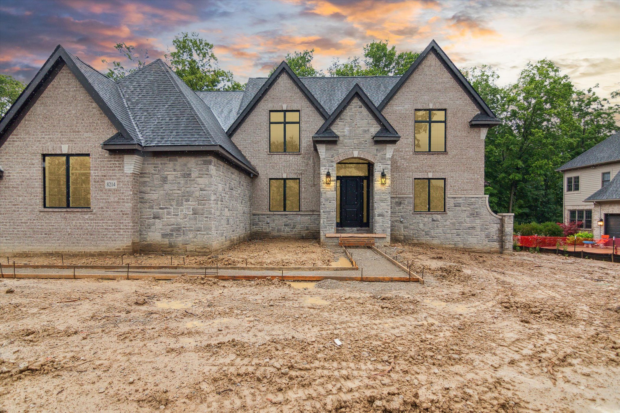 Chatham Dr, Canton, MI 48187