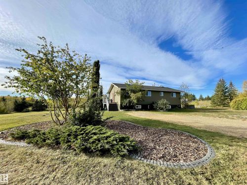2401 Township Road 524, Parkland County, AB, T7Y2K8 | Card Image