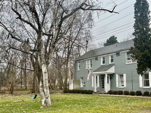2-62 Madison Ct, Clarkston, MI, 48346-1473 | Card Image