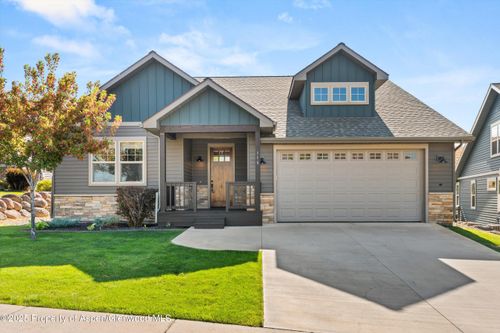 116 N Wildhorse Dr, New Castle, CO, 81647-8900 | Card Image