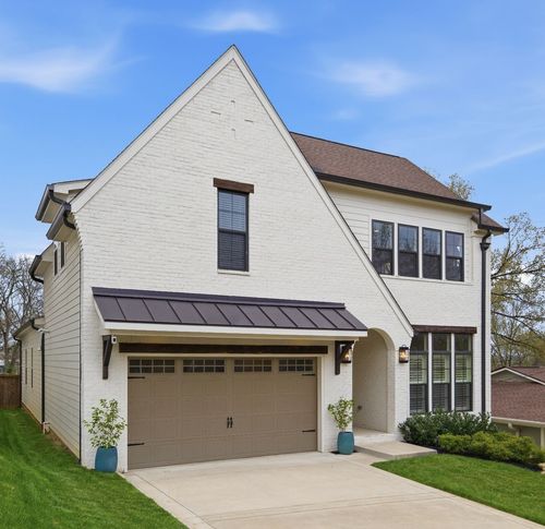 320 Chamberlin St, Nashville, TN, 37209-4815 | Card Image