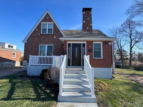 9012 Eden Ave, Affton, MO, 63123-4117 | Card Image