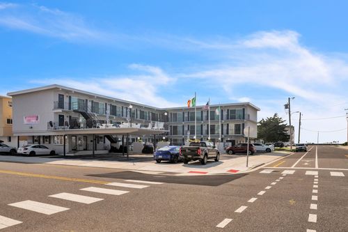 unit-110-405 Ocean Ave, North Wildwood, NJ, 08260-6072 | Card Image