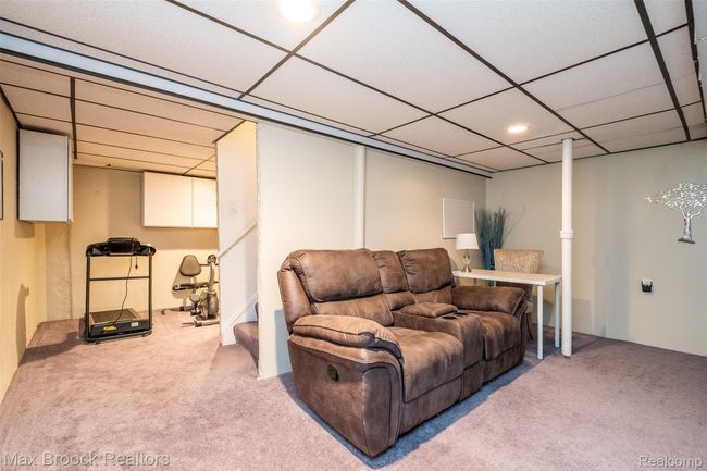 Lower Level | Image 36