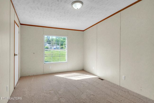 716 Byrd St, House other with 5 bedrooms, 3 bathrooms and null parking in Clinton TN | Image 30
