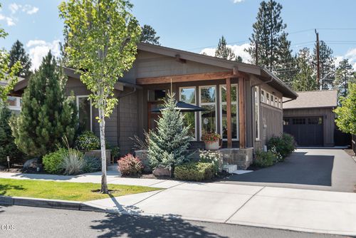 1221 Sw Bryanwood Pl, Bend, OR, 97702-2680 | Card Image