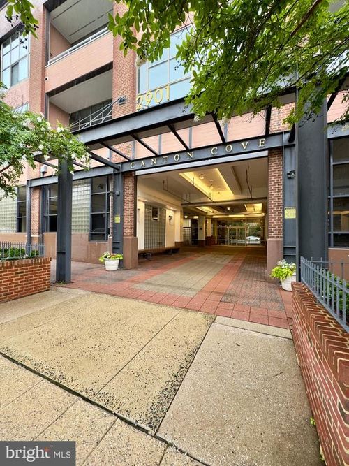 508-2901 Boston St, BALTIMORE, MD, 21224-4890 | Card Image