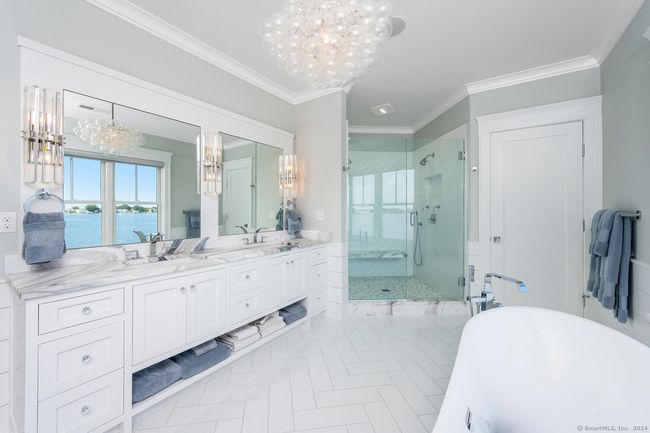 72 Shorefront Park, House other with 4 bedrooms, 7 bathrooms and 2 parking in Norwalk CT | Image 15