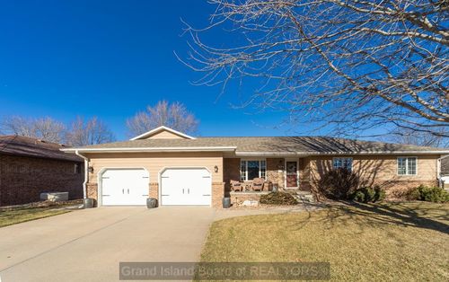 3104 Kennedy Way, Grand Island, NE, 68803-3459 | Card Image