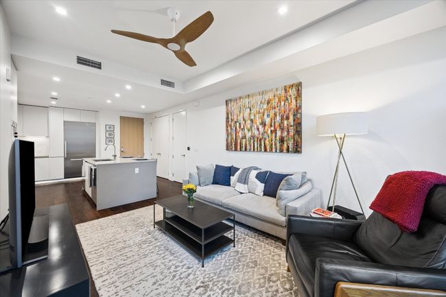 Open living room and kitchen | Image 8