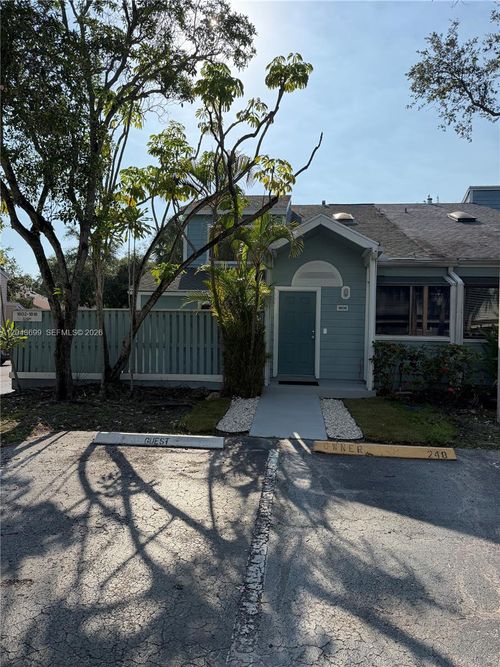 1808-1808 Runners Way, NORTH LAUDERDALE, FL, 33068-5408 | Card Image