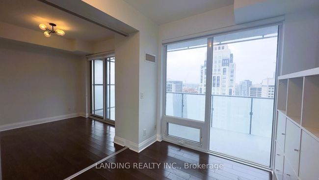 2608 - 65 St Mary St, Condo with 2 bedrooms, 1 bathrooms and null parking in Toronto ON | Image 15