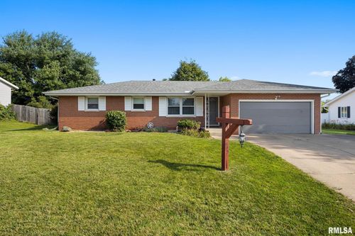 909 E Kay St, Morton, IL, 61550-2244 | Card Image