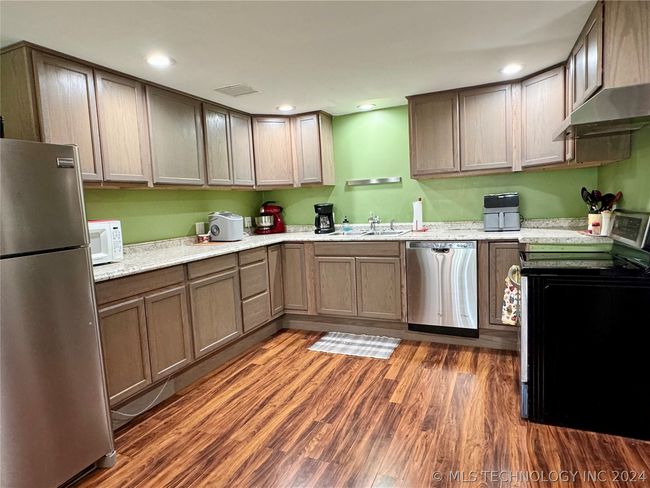 244 E Main St, House other with 2 bedrooms, 1 bathrooms and null parking in Big Cabin OK | Image 15