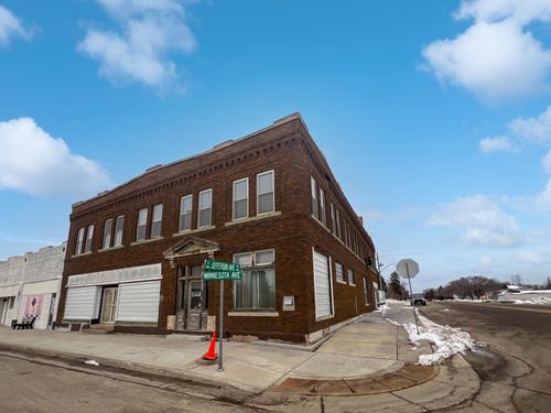 100 Minnesota Ave W, Sebeka, MN, 56477-6004 | Card Image