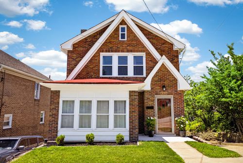 3020 May Street Ext, Castle Shannon, PA, 15234-2815 | Card Image