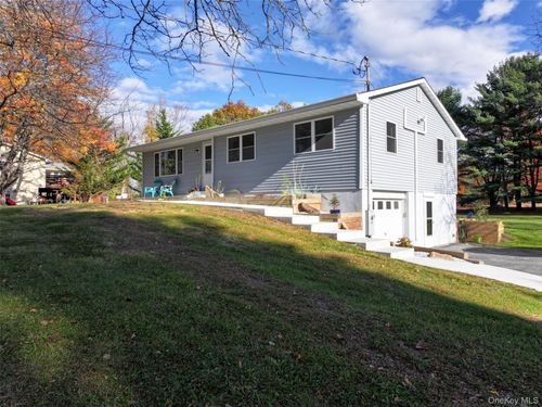 254 Long Ln, Bloomingburg, NY, 12721-3112 | Card Image