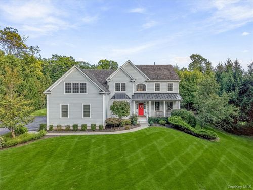49 Ridgemont Dr, East Fishkill, NY, 12533-8229 | Card Image