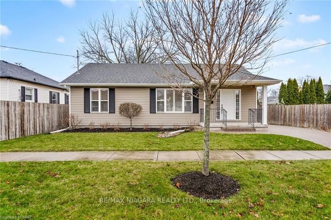 8 Woodbine Ave, House other with 3 bedrooms, 2 bathrooms and 2 parking in Saint Catharines ON | Image 32