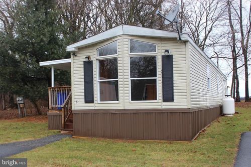 6 Locust Ln, AIRVILLE, PA, 17302-9407 | Card Image