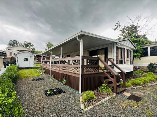 152 Hollywood Cir, Mount Gilead, NC, 27306-6000 | Card Image