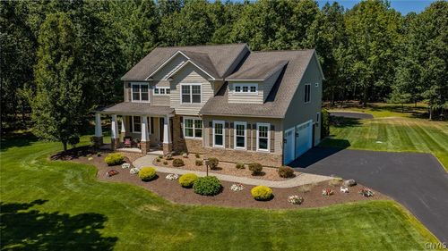 9089 Ashley Landing Dr, Clay, NY, 13041-9723 | Card Image