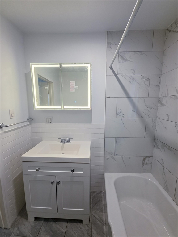 Residential Lease in Lowell 5