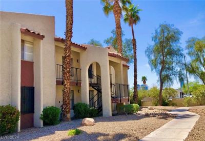 B - 4454 W Desert Inn Road, Condo with 2 bedrooms, 2 bathrooms and null parking in Las Vegas NV | Image 1