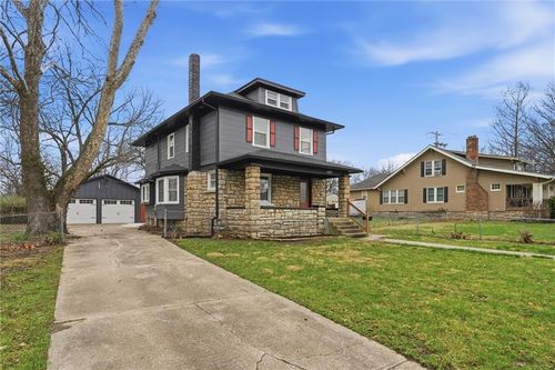 4207 E 61st St, Kansas City, MO, 64130-4622 | Card Image