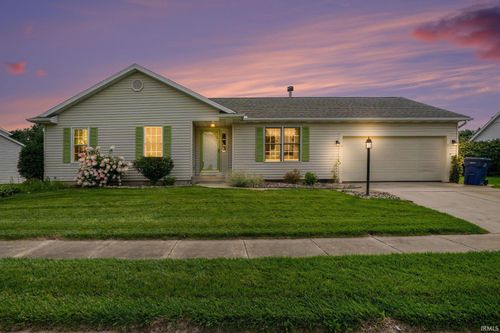 52172 Windermere Dr, Granger, IN, 46530-8265 | Card Image